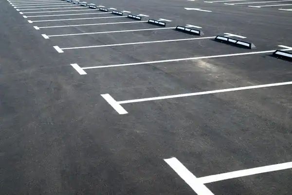 MARQUAGE AU SOL DE PARKING
